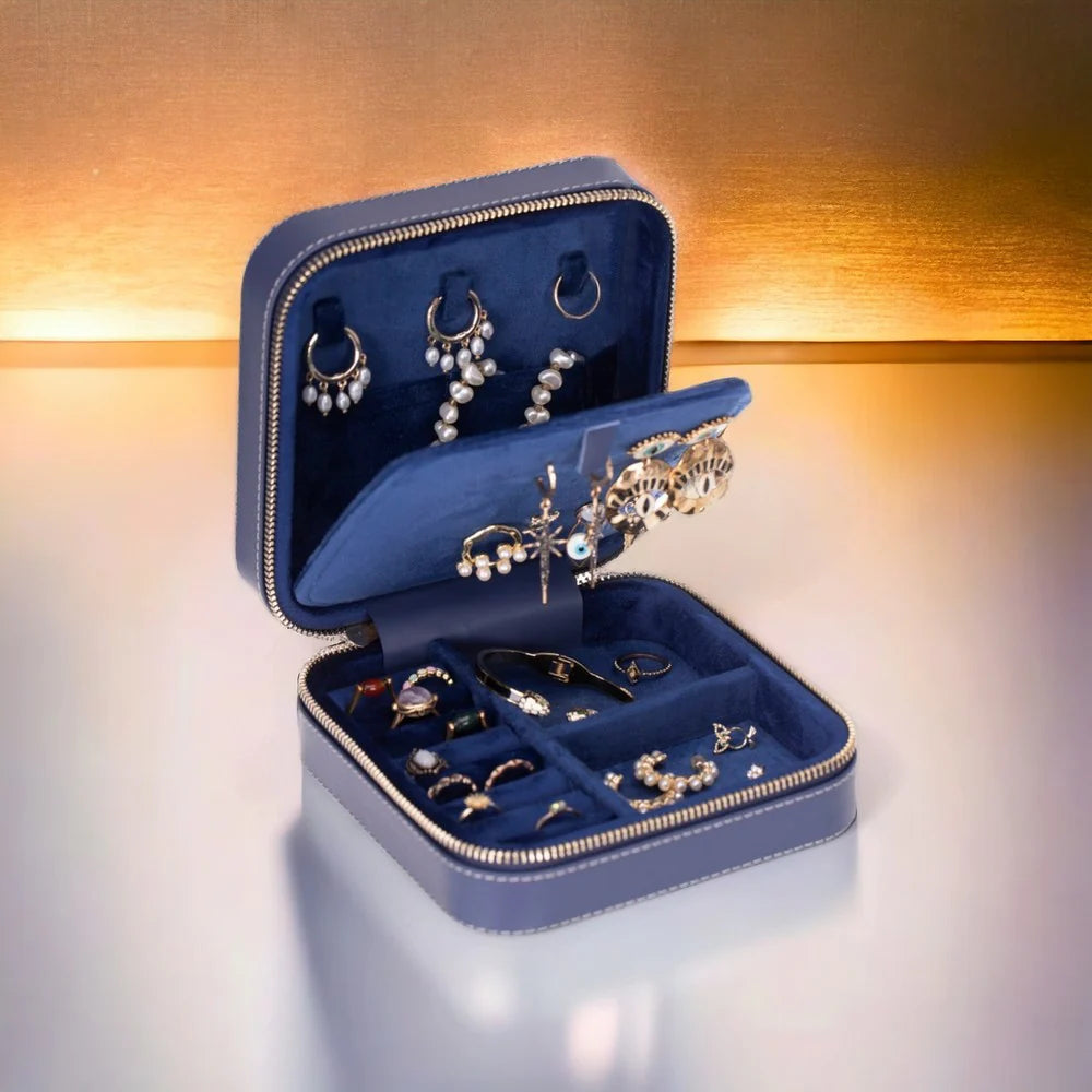 Amanda Leather Jewelry Box, Medium