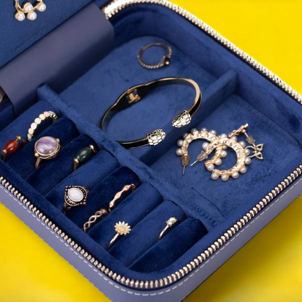 Amanda Leather Jewelry Box, Medium