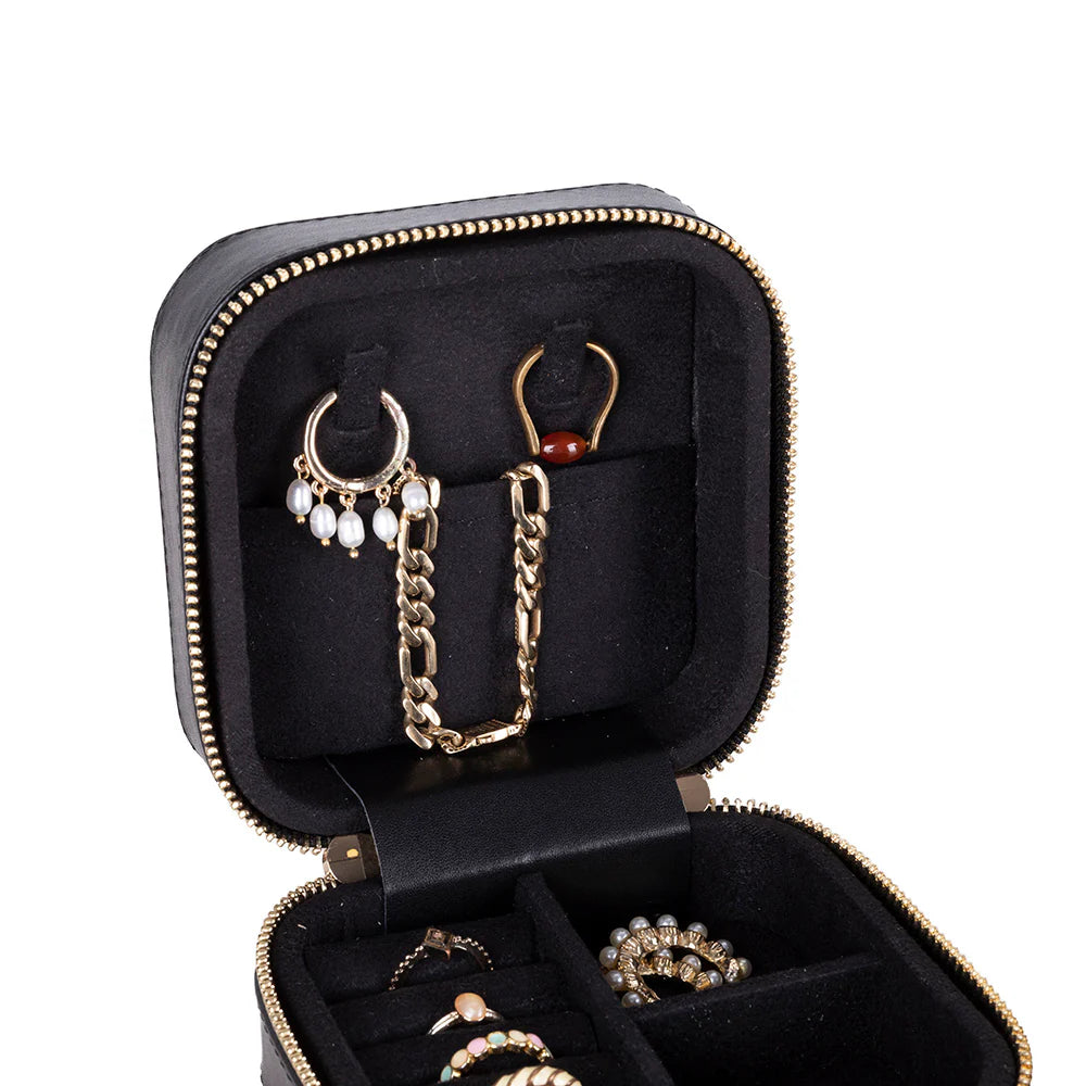 Amanda Leather Jewelry Box, Medium