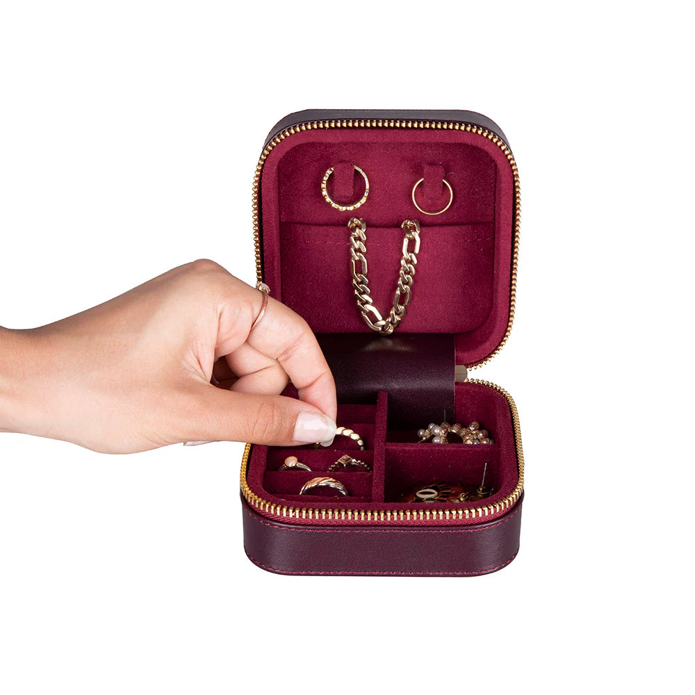 Amanda Leather Jewelry Box, Medium