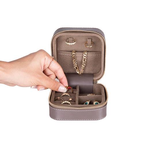 Amanda Leather Jewelry Box, Medium