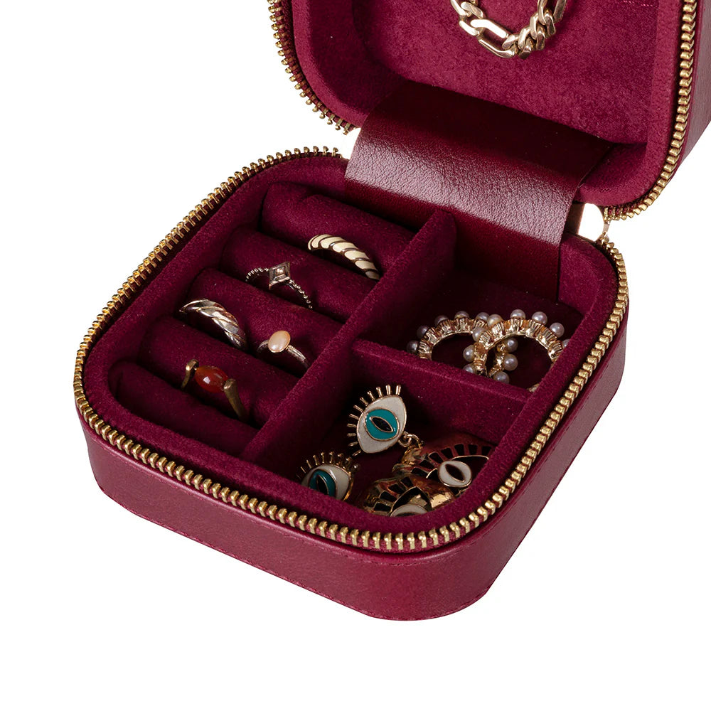 Amanda Leather Jewelry Box, Medium