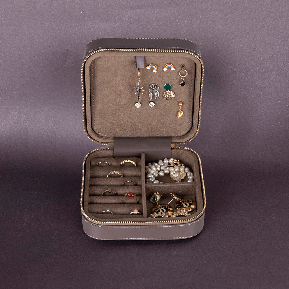 Amanda Leather Jewelry Box, Large