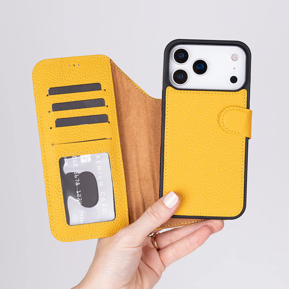 Magic iPhone 17 Pro Leather Detachable Wallet Case