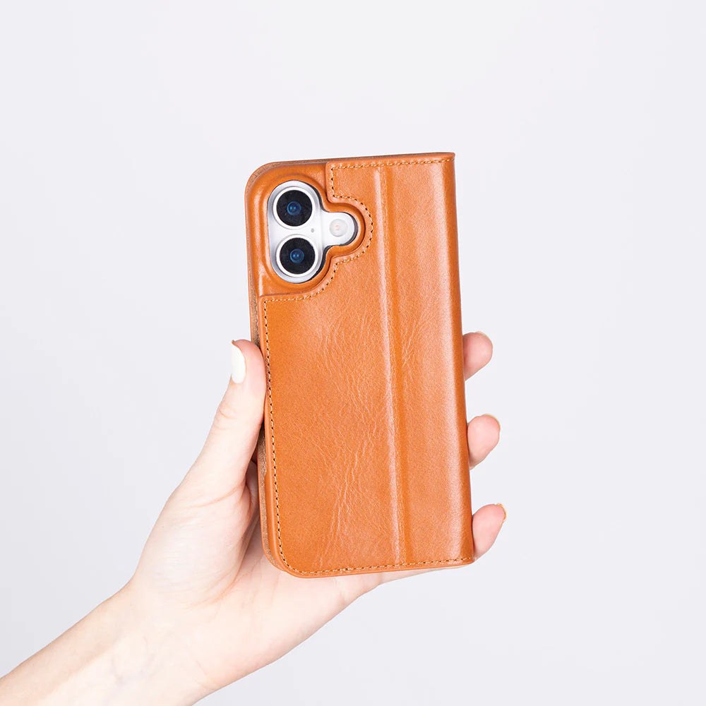 Sonat Leather iPhone 17 Folio Case