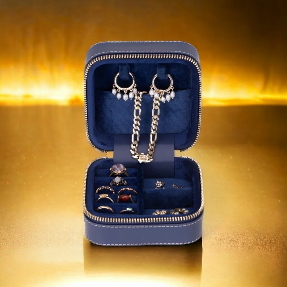 Amanda Leather Jewelry Box, Medium